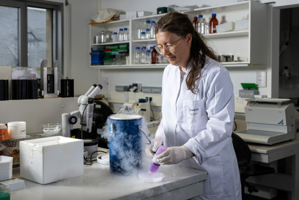 amyotrophe-lateralsklerose-als-charite-pathologie-forschung