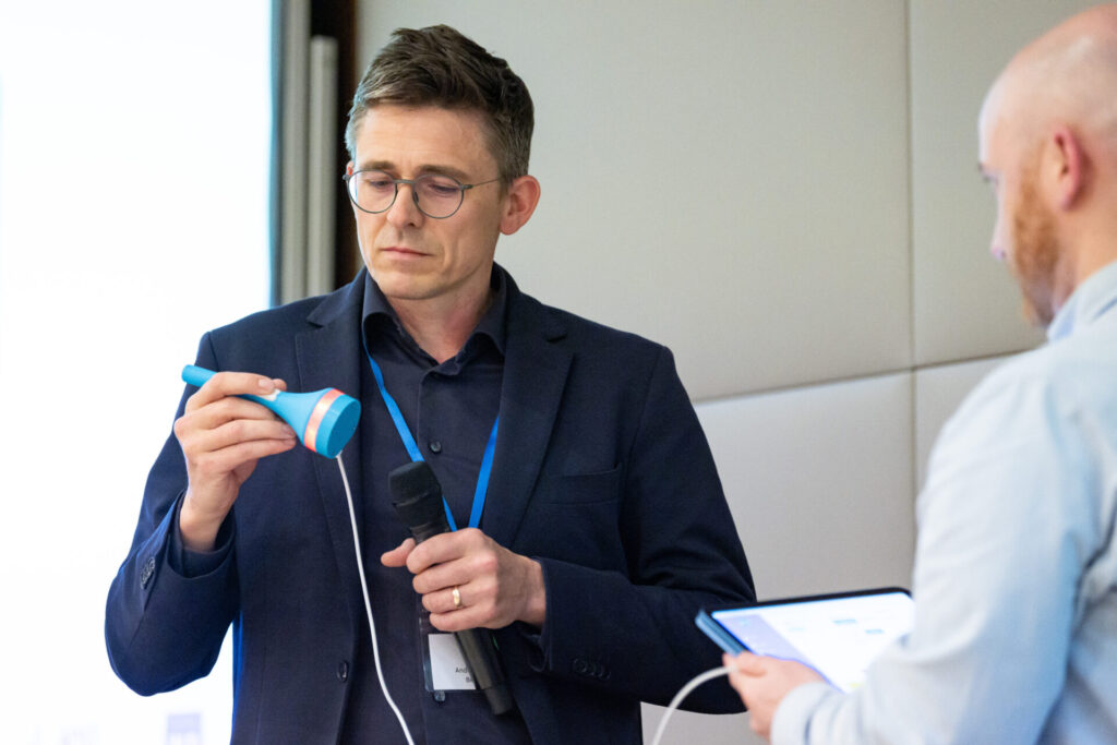 amyotrophe-lateralsklerose-als-stift-als-pen-forschung-charite-als-ambulanz